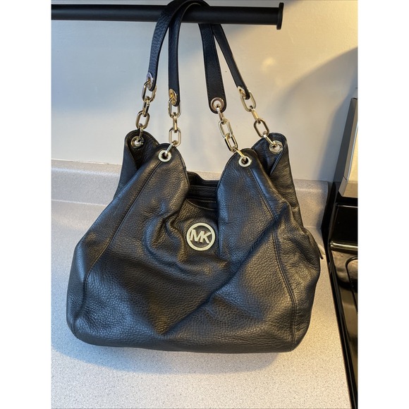 Michael Kors Handbags - Michael Kors Relaxed Black Pebble Leather Chain Shoulder Bag – Metal Hardware